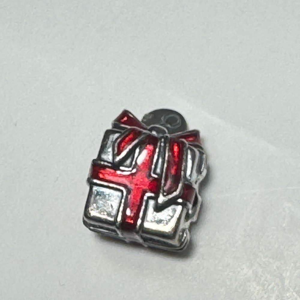 Pandora Precious Gift Present Charm Sterling Silver S925 ALE Red Enamel Gift Box - Picture 3 of 5
